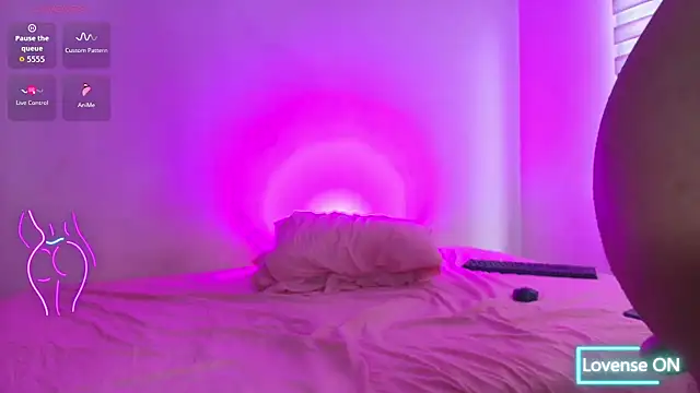 KataAswad live sex cam