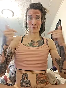 MaitressePomme3 live sex cam