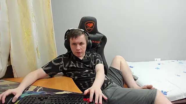 iliaskrislove live sex cam