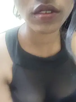 Simran_0011 live sex cam