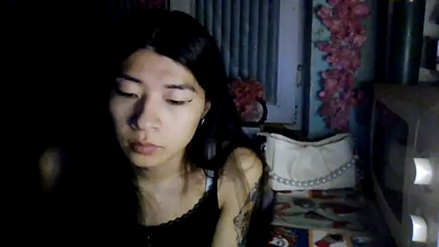 CarlyJoy live sex cam