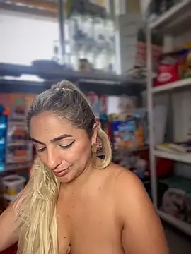 sammyqueenx21 live sex cam