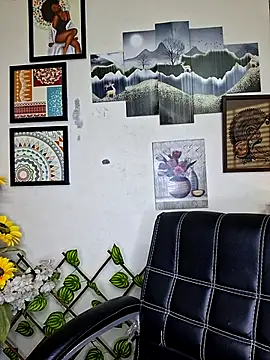 Noor-Bold's cam snapshot