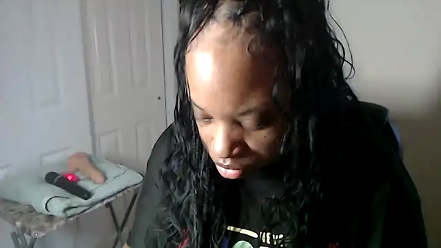 Sexymona1218's cam snapshot