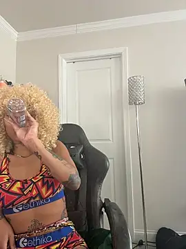 butterflybootyy's cam snapshot