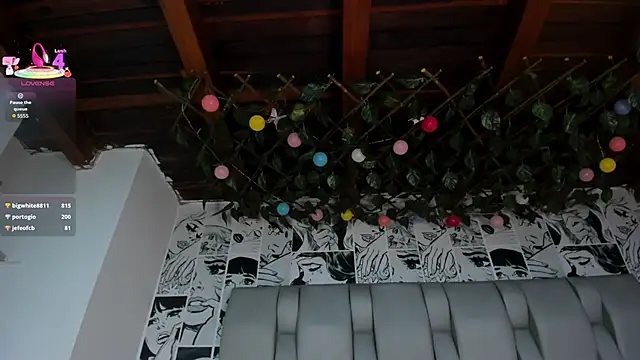 LucyRosse live sex cam