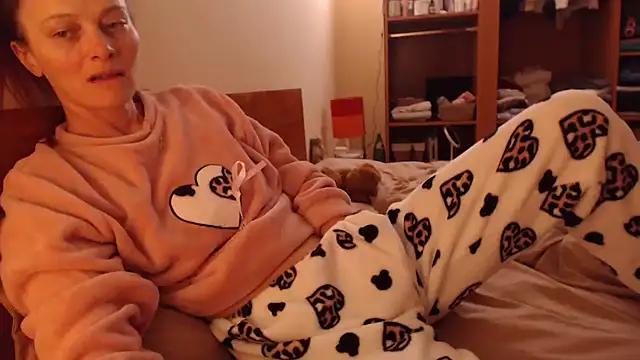 LovelyAndraGirl live sex cam