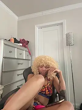 butterflybootyy live sex cam