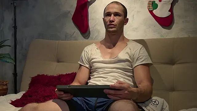 AxelFairchaild live sex cam