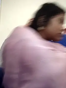 sweetqueen143 live sex cam