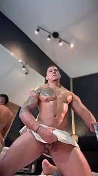 MassimoWalton2 live sex cam