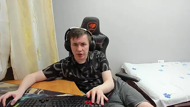 iliaskrislove live sex cam