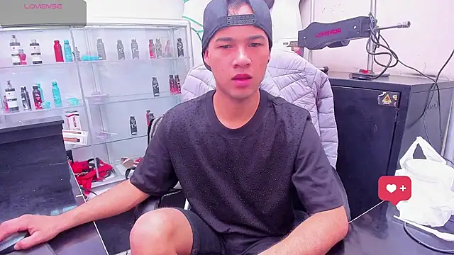 SweeXioji live sex cam