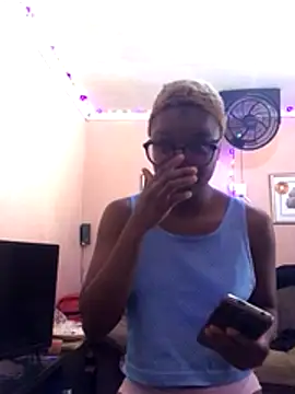 QUEENSasha27's cam snapshot