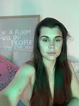 AlitaNova live sex cam