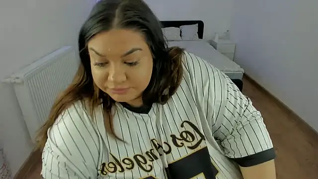 EvvaBBW live sex cam