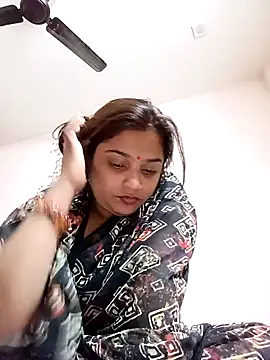 Trisha_71 live sex cam