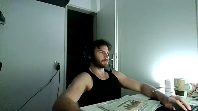 alpha-hunk live sex cam