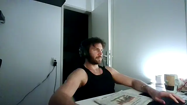 alpha-hunk live sex cam