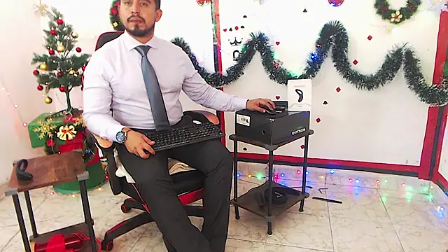 KalethBigDick live sex cam