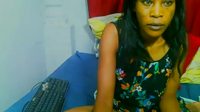 freaky_naughty's cam snapshot