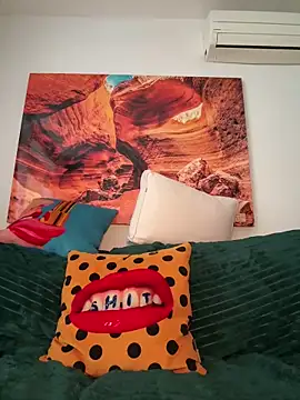 Selvaggia_official83 live sex cam