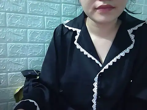 May2k2's cam snapshot