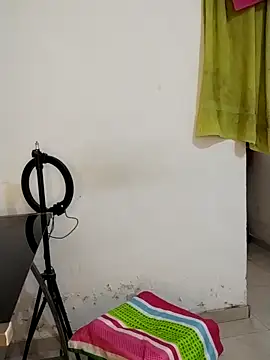 Aishamara live sex cam