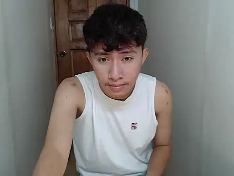 -asiantwink0000- live sex cam