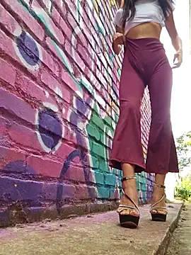 Yuky_ta live sex cam