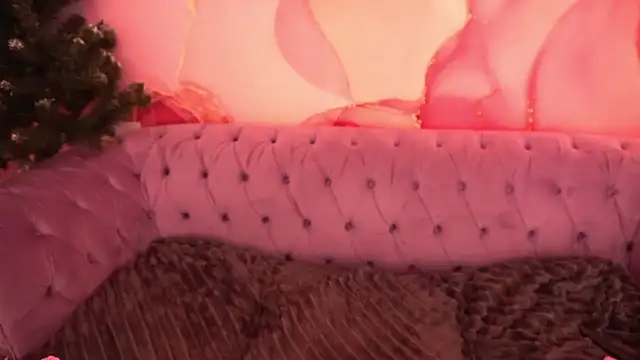 MagicPeachh_'s cam snapshot