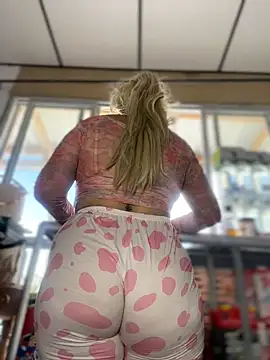 sammyqueenx21 live sex cam