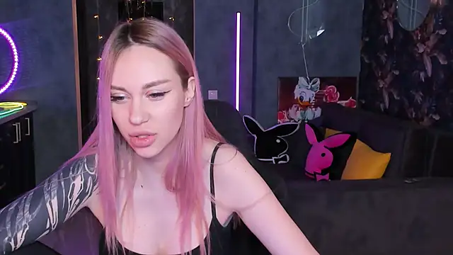 Blckmirrorr live sex cam