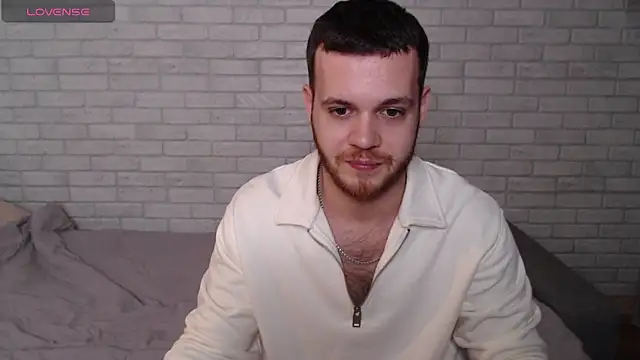 Alexxx_horny live sex cam