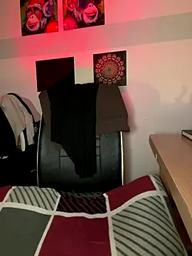 Miiaaa- live sex cam