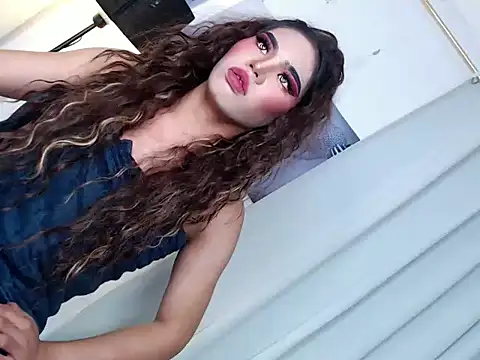 Ionic_Aika live sex cam