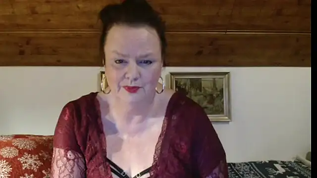 TiffanyMature live sex cam