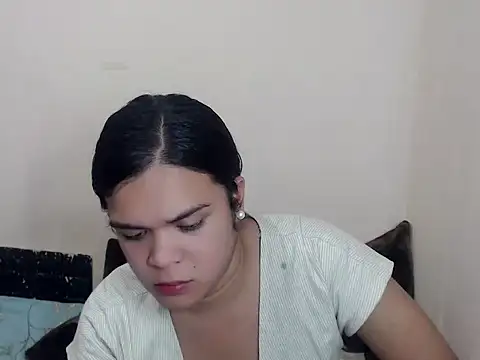 stripyapril live sex cam