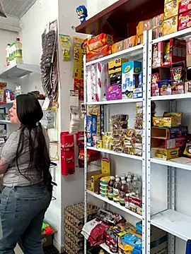 IAM_VALERI live sex cam