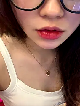 Mimi05_'s cam snapshot