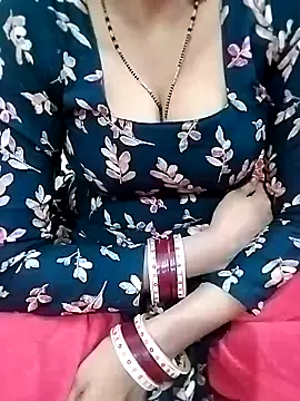 Shivangi-Sinha's cam snapshot