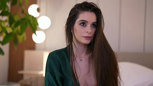 DoviaClaire's cam snapshot