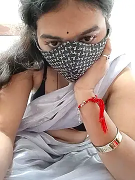 Cut_madhuri's cam snapshot