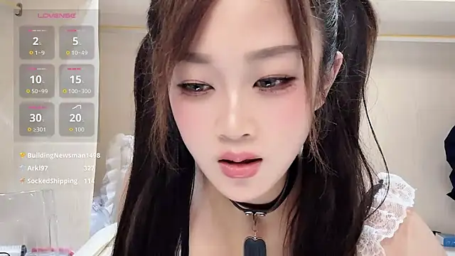 yueyue2003 live sex cam
