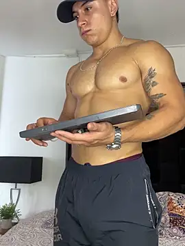 MR_MUSCLE live sex cam