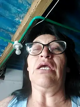 clarita_01's cam snapshot