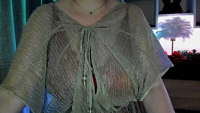 feliziaDesire's cam snapshot