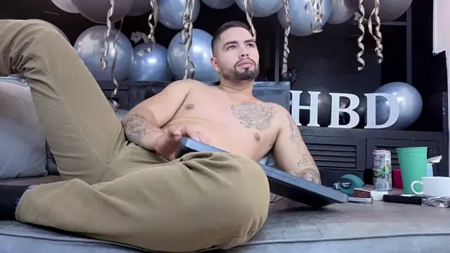 matteosantos live sex cam