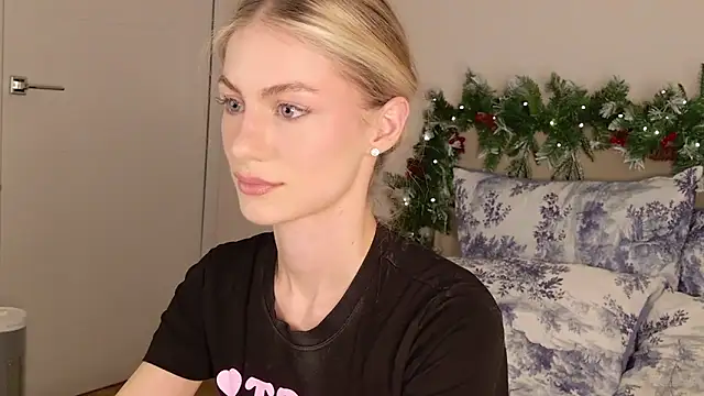 GabriellaOlsen live sex cam