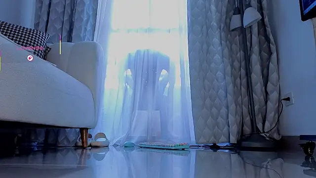 Victoria-Harper's cam snapshot